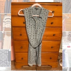 Denim sleeveless dress w/belt